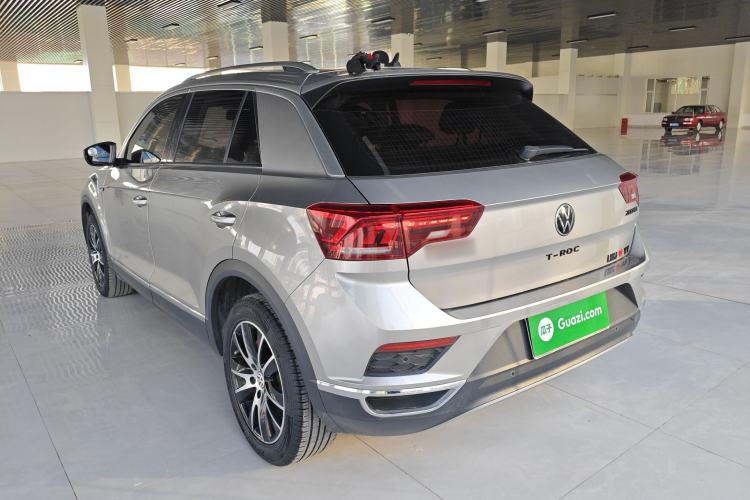 Used Volkswagen T-ROC 2019 230TSI DSG Two-Wheel-Drive Advanced Version China VI Standard Rear Left 45 Deg