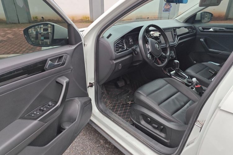 Used Volkswagen T-ROC 2019 280TSI DSG Four-Wheel Drive Comfort Version China V Emission Standard Driver Seat