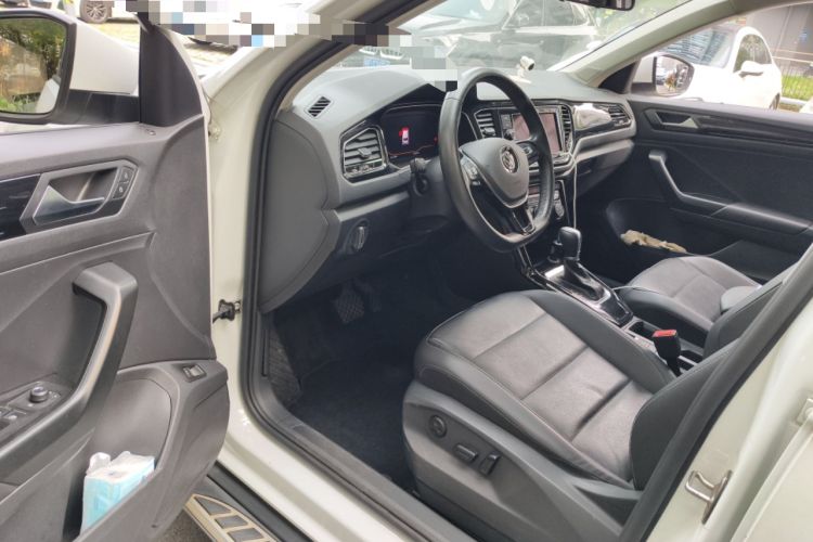 Used Volkswagen T-ROC 2019 280TSI DSG Two-Wheel Drive Comfort Version China VI Standard Driver Seat
