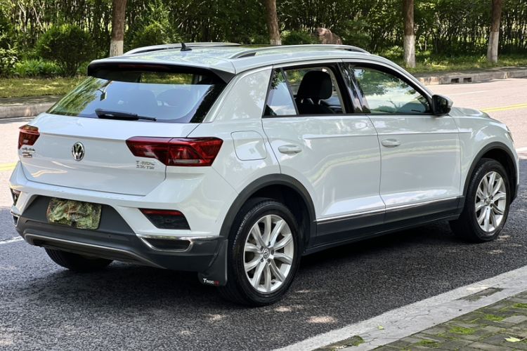 Used Volkswagen T-ROC 2019 230TSI DSG Two-Wheel-Drive Advanced Version China VI Standard Exterior 3