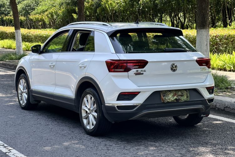 Used Volkswagen T-ROC 2019 230TSI DSG Two-Wheel-Drive Advanced Version China VI Standard Exterior 5