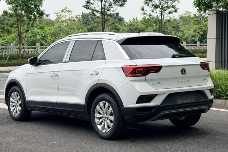Used Volkswagen T-ROC 2019 230TSI DSG Two-Wheel Drive Fashion Edition China VI Standard Exterior 7