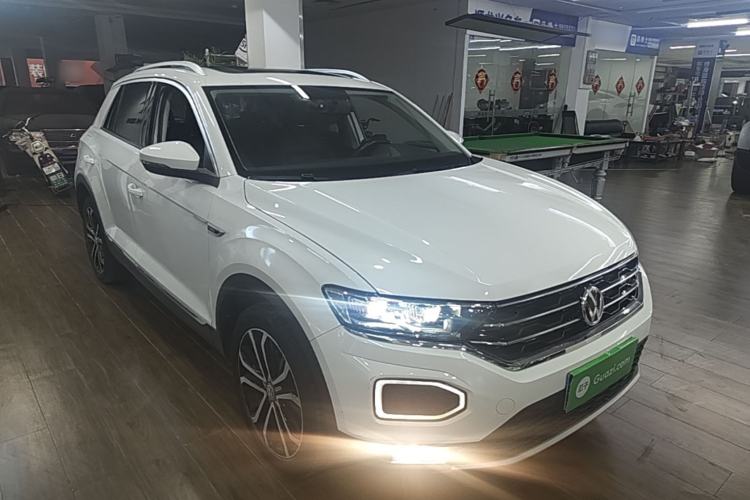 Used Volkswagen T-ROC 2019 280TSI DSG Two-Wheel Drive Comfort Version China VI Standard Front Right 45 Deg