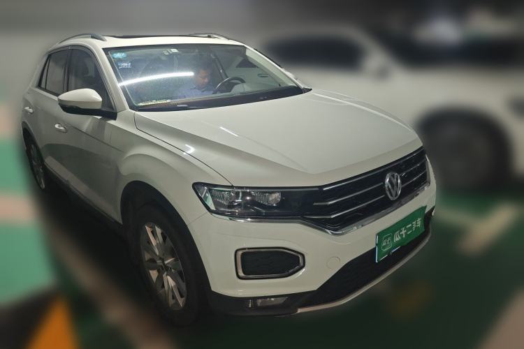 Used Volkswagen T-ROC 2019 280TSI DSG Two-Wheel Drive Advanced Version China VI Standard Front Right 45 Deg