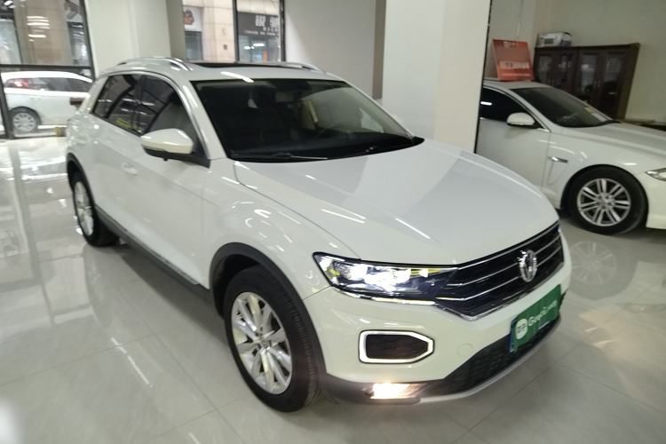 Used Volkswagen T-ROC 2019 230TSI DSG Two-Wheel-Drive Advanced Version China VI Standard Front Right 45 Deg