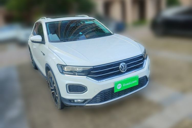 Used Volkswagen T-ROC 2019 280TSI DSG Two-Wheel Drive Comfort Version China VI Standard Front Right 45 Deg