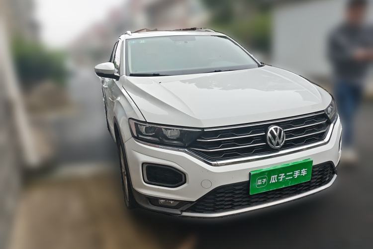 Used Volkswagen T-ROC 2019 280TSI DSG Two-Wheel Drive Advanced Version China VI Standard Front Right 45 Deg