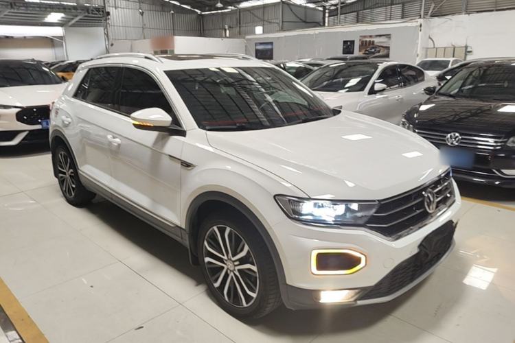 Used Volkswagen T-ROC 2019 280TSI DSG Two-Wheel-Drive Luxury Version China V Emission Standard Front Right 45 Deg