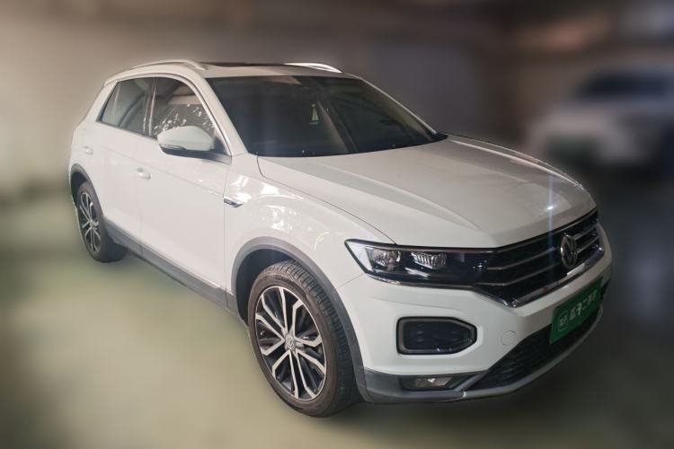 Used Volkswagen T-ROC 2019 280TSI DSG Two-Wheel Drive Comfort Version China VI Standard Front Right 45 Deg