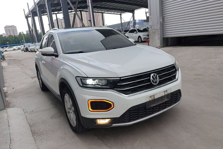 Used Volkswagen T-ROC 2019 230TSI DSG Two-Wheel-Drive Advanced Version China VI Standard Front Right 45 Deg