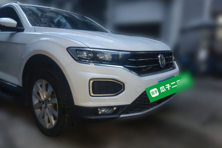 Used Volkswagen T-ROC 2019 230TSI DSG Two-Wheel-Drive Advanced Version China VI Standard Front Right 45 Deg