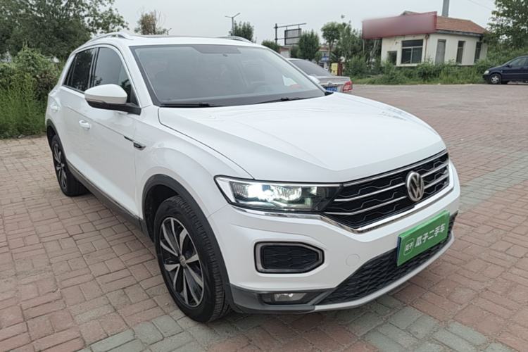 Used Volkswagen T-ROC 2019 280TSI DSG Four-Wheel Drive Comfort Version China V Emission Standard Front Right 45 Deg