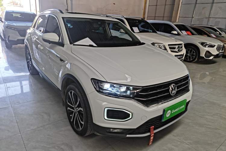 Used Volkswagen T-ROC 2019 280TSI DSG Two-Wheel Drive Comfort Version China VI Standard Front Right 45 Deg