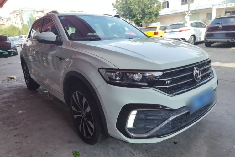 Used Volkswagen T-ROC 2019 280TSI DSG Two-Wheel Drive R-Line Pro Front Right 45 Deg
