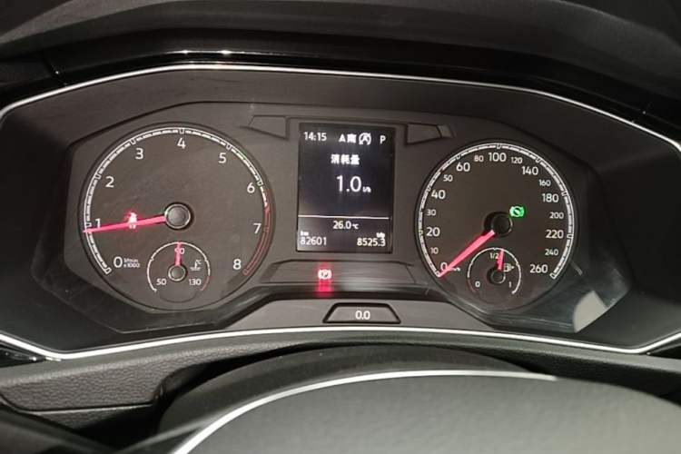 Used Volkswagen T-ROC 2019 280TSI DSG Two-Wheel Drive Comfort Version China VI Standard Instrument Cluster