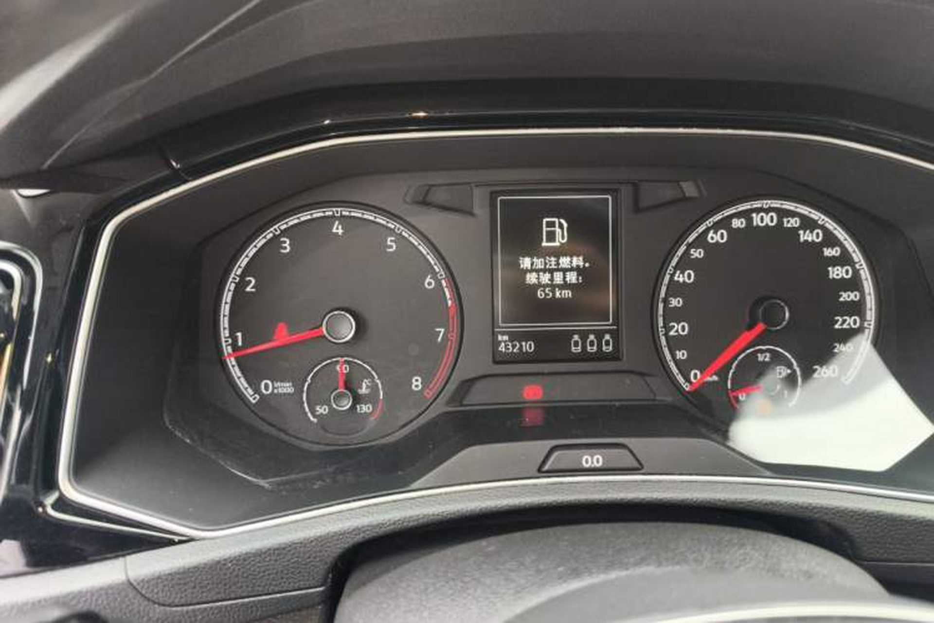 Used Volkswagen T-ROC 2019 280TSI DSG Two-Wheel Drive Comfort Version China VI Standard Instrument Cluster
