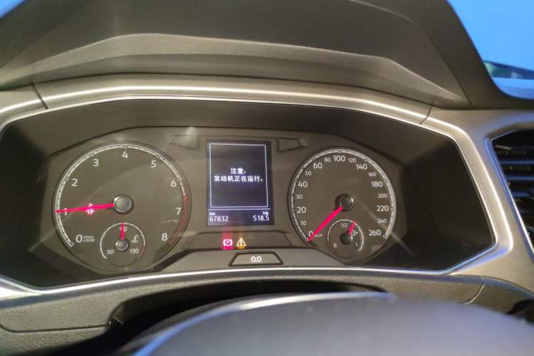 Used Volkswagen T-ROC 2019 230TSI DSG Two-Wheel-Drive Advanced Version China VI Standard Instrument Cluster