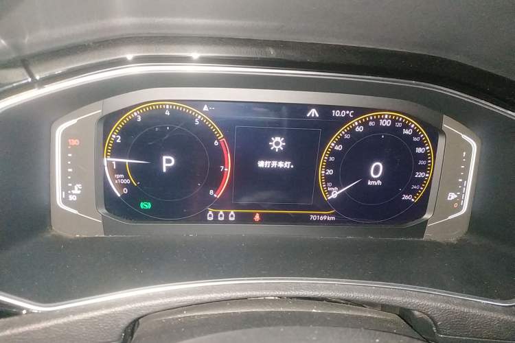 Used Volkswagen T-ROC 2019 280TSI DSG Four-Wheel Drive Luxury Version China V Standard Instrument Cluster