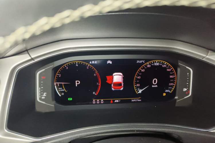 Used Volkswagen T-ROC 2019 280TSI DSG Two-Wheel Drive Advanced Version China VI Standard Instrument Cluster