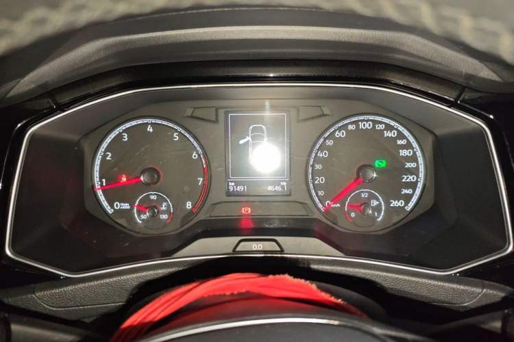 Used Volkswagen T-ROC 2019 280TSI DSG Two-Wheel Drive Comfort Version China VI Standard Instrument Cluster