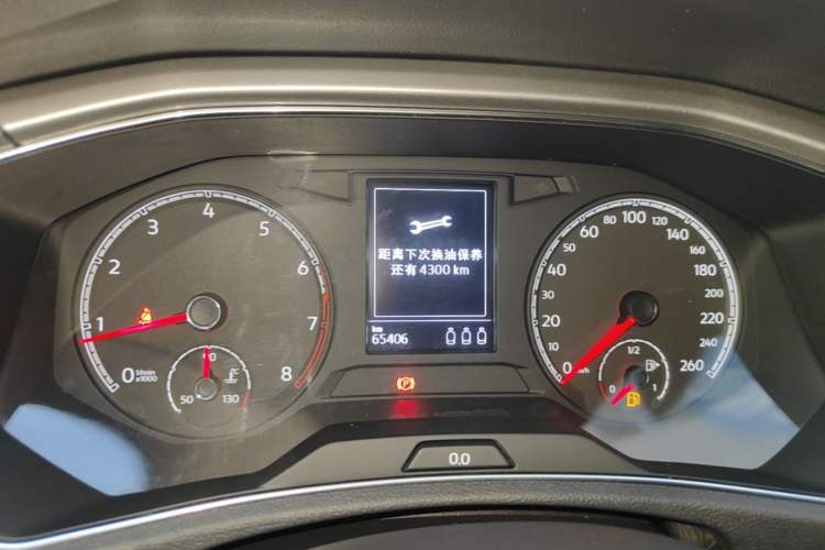 Used Volkswagen T-ROC 2019 230TSI DSG Two-Wheel-Drive Advanced Version China VI Standard Instrument Cluster