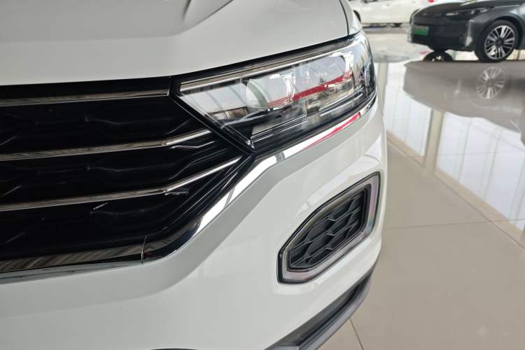 Used Volkswagen T-ROC 2019 280TSI DSG Two-Wheel Drive Advanced Version China VI Standard Left Front Headlight