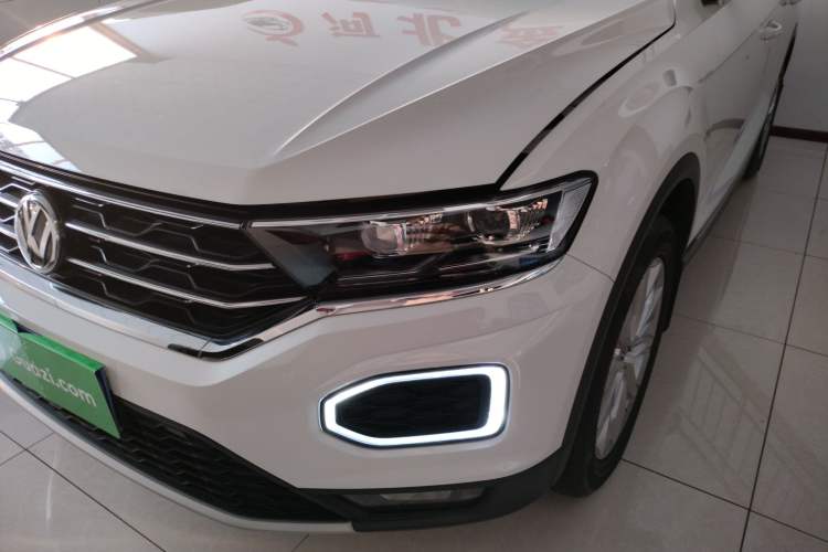 Used Volkswagen T-ROC 2019 230TSI DSG Two-Wheel-Drive Advanced Version China VI Standard Left Front Headlight