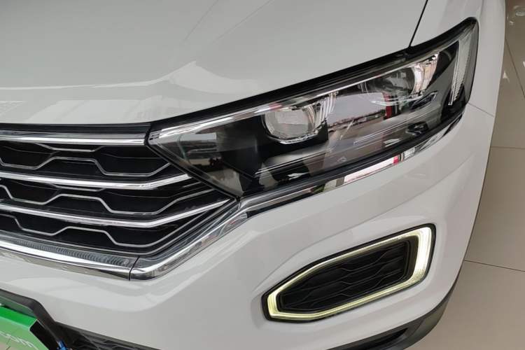 Used Volkswagen T-ROC 2019 280TSI DSG Two-Wheel Drive Comfort Version China VI Standard Left Front Headlight
