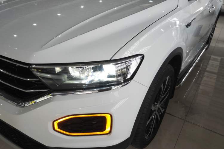 Used Volkswagen T-ROC 2019 280TSI DSG Two-Wheel Drive Comfort Version China VI Standard Left Front Headlight