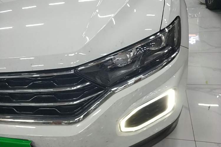 Used Volkswagen T-ROC 2019 280TSI DSG Two-Wheel Drive Comfort Version China VI Standard Left Front Headlight