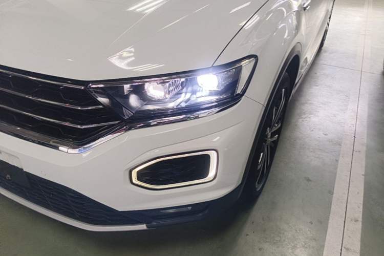 Used Volkswagen T-ROC 2019 280TSI DSG Two-Wheel-Drive Luxury Model China VI Standard Left Front Headlight