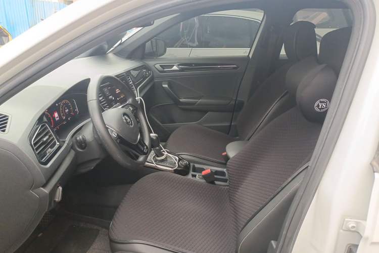 Used Volkswagen T-ROC 2019 280TSI DSG Four-Wheel Drive Luxury Version China V Standard Left Front Seat