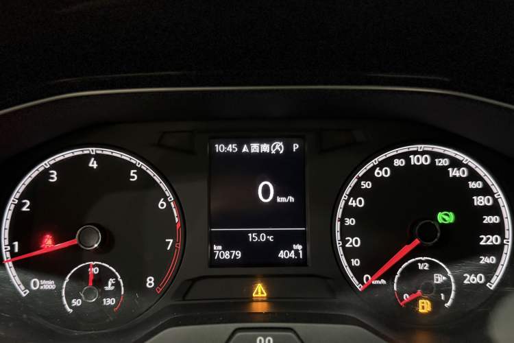 Used Volkswagen T-ROC 2019 280TSI DSG Two-Wheel Drive Comfort Version China VI Standard Odometer Close Up