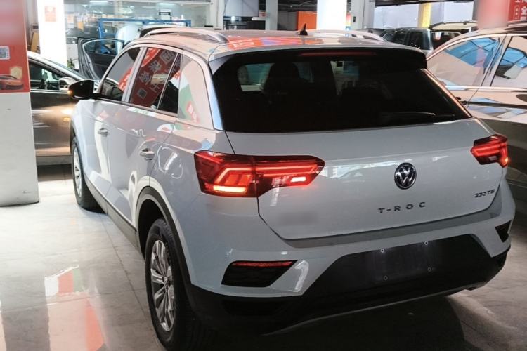 Used Volkswagen T-ROC 2019 230TSI DSG Two-Wheel Drive Fashion Edition China VI Standard Rear Left 45 Deg