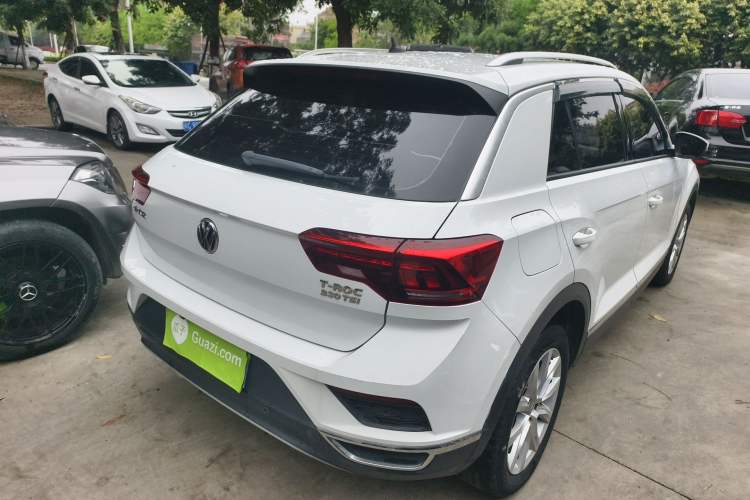 Used Volkswagen T-ROC 2019 230TSI DSG Two-Wheel-Drive Advanced Version China VI Standard Rear Right 45 Deg