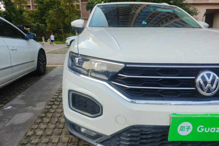 Used Volkswagen T-ROC 2019 280TSI DSG Two-Wheel Drive Comfort Version China VI Standard Right Front Headlight