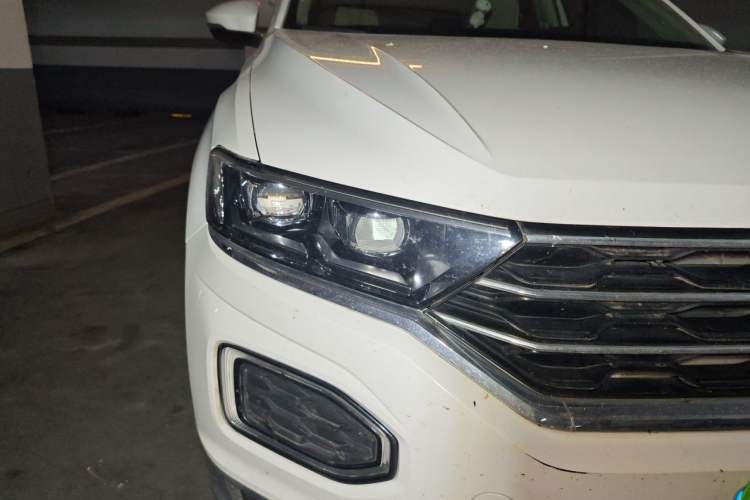 Used Volkswagen T-ROC 2019 280TSI DSG Two-Wheel Drive Comfort Version China VI Standard Right Front Headlight