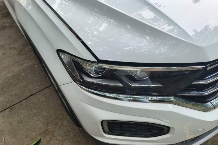 Used Volkswagen T-ROC 2019 230TSI DSG Two-Wheel-Drive Advanced Version China VI Standard Right Front Headlight