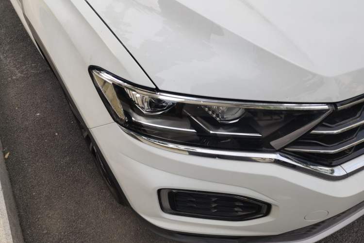 Used Volkswagen T-ROC 2019 280TSI DSG Two-Wheel Drive Comfort Version China VI Standard Right Front Headlight
