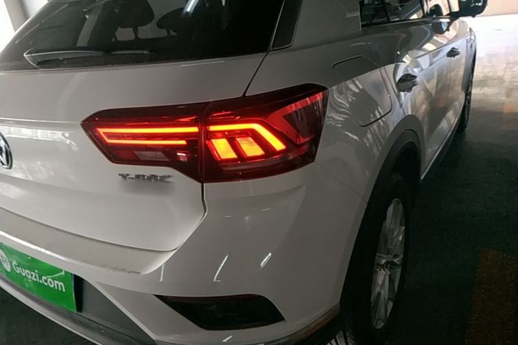 Used Volkswagen T-ROC 2019 280TSI DSG Two-Wheel Drive Advanced Version China VI Standard Right Rear Taillight