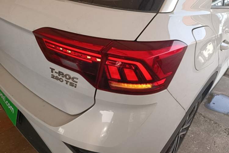 Used Volkswagen T-ROC 2019 280TSI DSG Four-Wheel Drive Luxury Version China V Standard Right Rear Taillight
