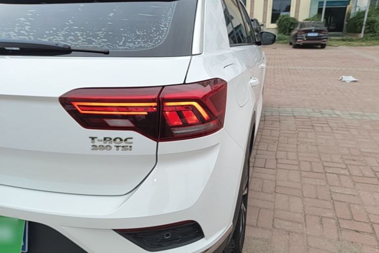Used Volkswagen T-ROC 2019 280TSI DSG Four-Wheel Drive Comfort Version China V Emission Standard Right Rear Taillight