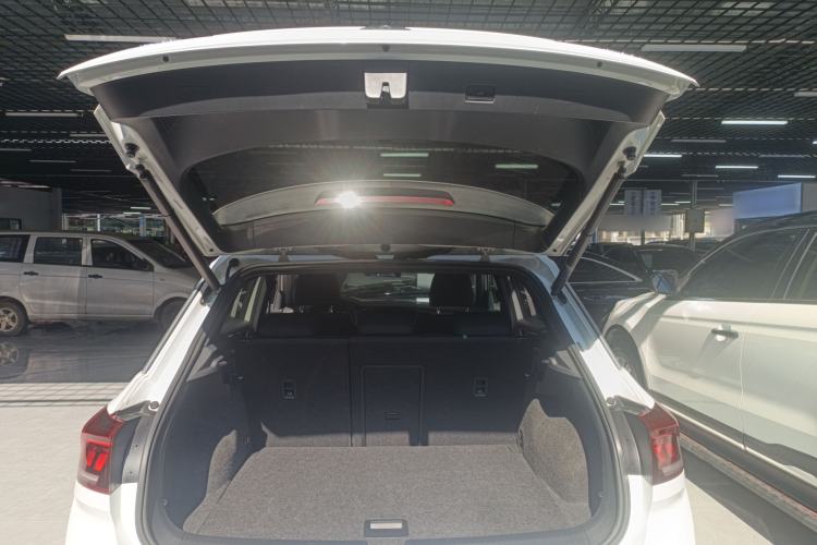 Used Volkswagen T-ROC 2019 280TSI DSG Four-Wheel Drive Luxury Version China V Standard Trunk