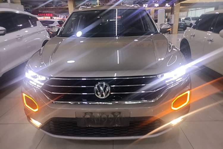 Used Volkswagen T-ROC 2019 280TSI DSG Two-Wheel Drive Comfort Version China VI Standard Front