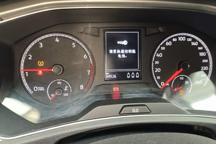 Used Volkswagen T-ROC 2019 230TSI DSG Two-Wheel-Drive Advanced Version China VI Standard Instrument Cluster