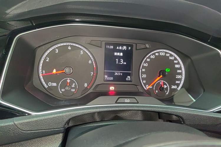 Used Volkswagen T-ROC 2019 280TSI DSG Two-Wheel Drive Comfort Version China VI Standard Instrument Cluster