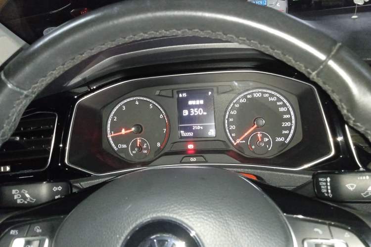 Used Volkswagen T-ROC 2019 280TSI DSG Two-Wheel Drive Comfort Version China VI Standard Instrument Cluster