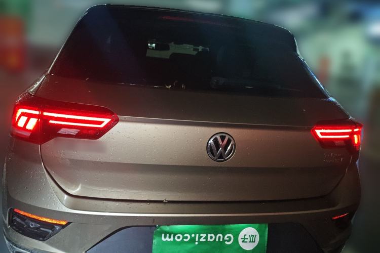 Used Volkswagen T-ROC 2019 280TSI DSG Two-Wheel Drive Comfort Version China VI Standard Rear