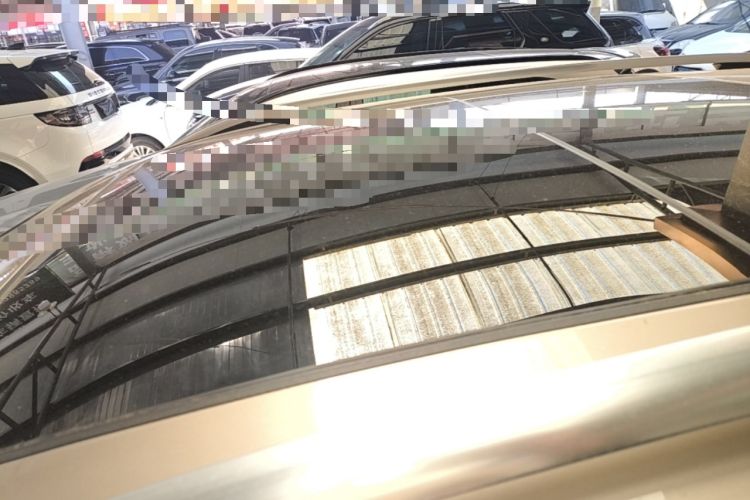 Used Volkswagen T-ROC 2019 230TSI DSG Two-Wheel-Drive Advanced Version China VI Standard Roof