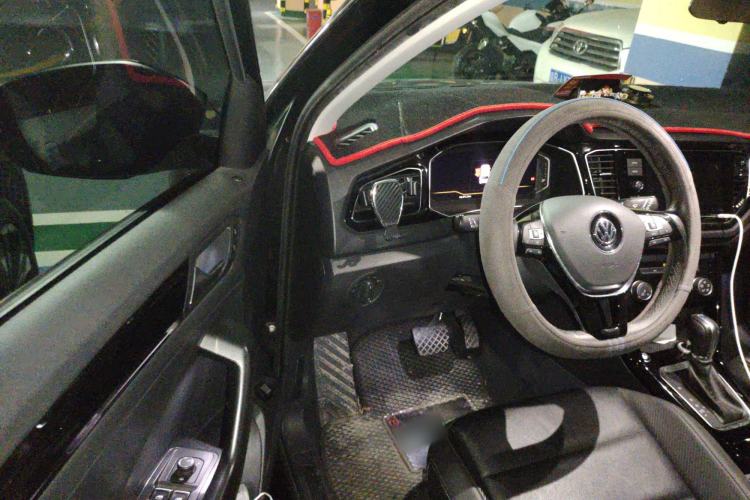 Used Volkswagen T-ROC 2020 280TSI DSG Two-Wheel Drive Comfort Version Driver Seat